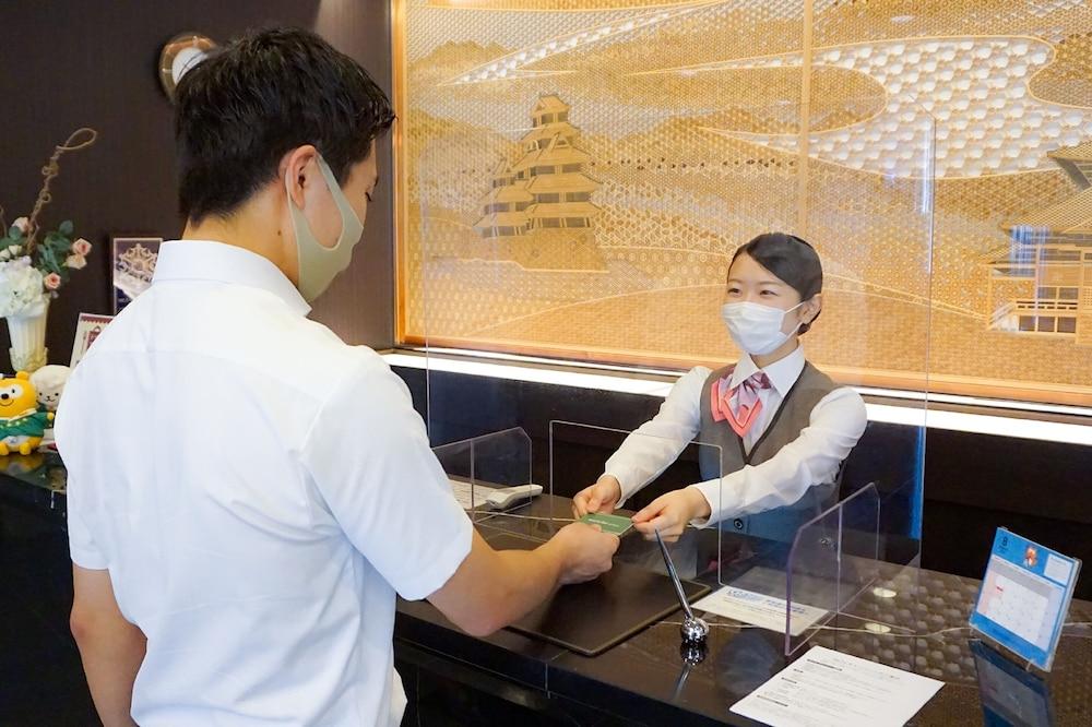 Hotel Route-Inn Uozu Luaran gambar